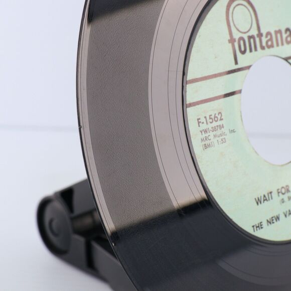 The New Vaudeville Band – Winchester Cathedral/Wait For 1966 45rpm Record F-1562 - Picture 16 of 16